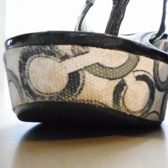 Coach Black Patent Leather Sandals size 7.5 - Picture 7 of 9